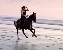 Niina riding in full speed at Rancho Chilamate, Nicaragua