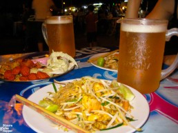 We ate the best pad thai of our lives at the night market of Nathon in Koh Samui, Thailand