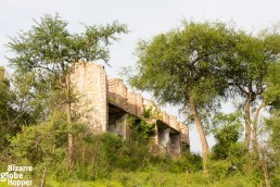 The wing of the old Pakuba lodge, where big cats were growling